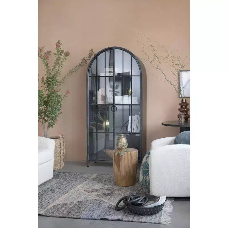 Armoire de rangement décorative noire Storied Home à arche de 76 po : cadre en fer, surface en verre, étagères fixes