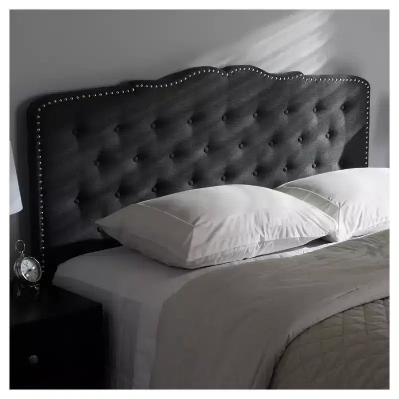 Tête de lit en tissu moderne et contemporain King Lucy gris foncé – Baxton Studio : rembourrée, capitonnée, garniture cloutée