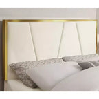 Lit entièrement rembourré Kealoa Glam de couleur beige - HOMES: Inside + Out