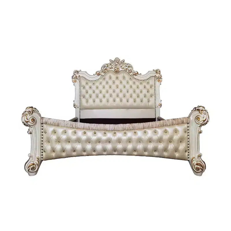 Lit King (Eastern) 96 po Vendome Fini Perle Antique - Meubles Acme : Tête de lit capitonnée de luxe, en similicuir, style glamour