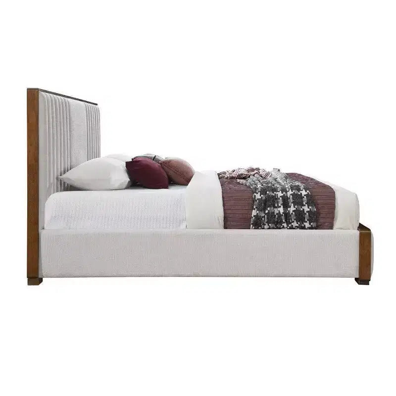 Lit King Eastern 87.4" Kaleea, revêtement en chenille gris clair, finition noyer - Acme Furniture