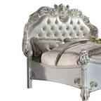 Lit King Size 94" Vendome en Cuir Synthétique et Finition Perle Antique - Acme Furniture : Détails Sculptés Luxueux