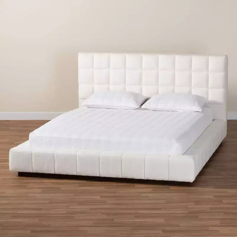 Lit plateforme Baxton Studio Braylin en tissu ours en peluche, format Queen, blanc