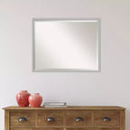 Miroir mural de salle de bain encadré Amanti Art Hera chrome brossé