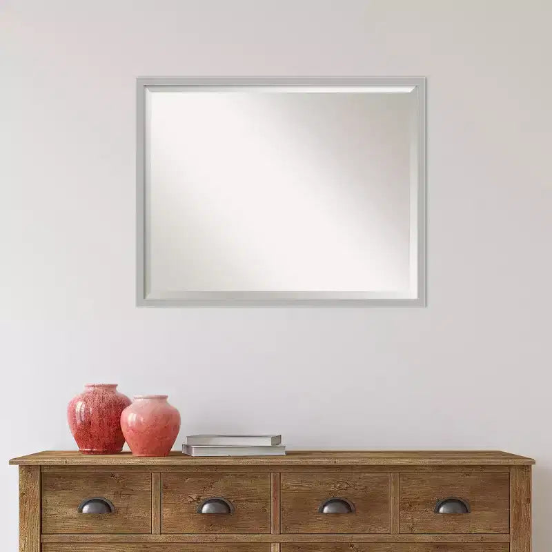Miroir mural de salle de bain encadré Amanti Art Hera chrome brossé
