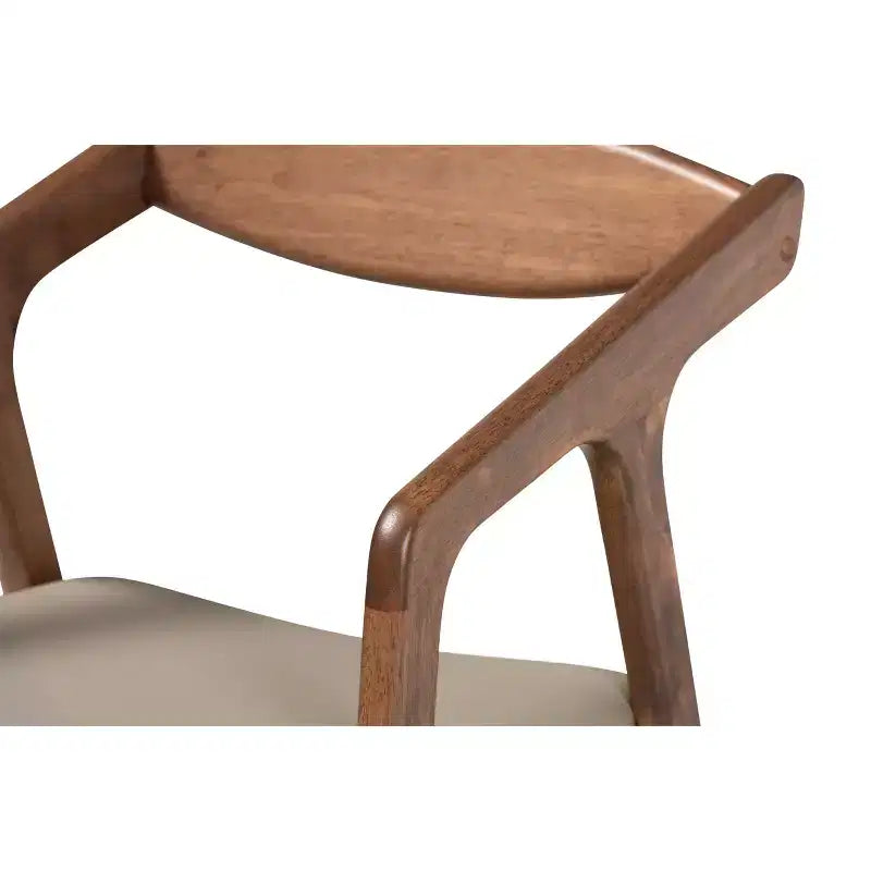 Lot de 2 chaises de salle à manger Harland en similicuir et bois – Baxton Studio