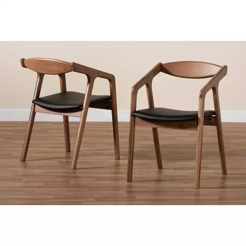 Lot de 2 chaises de salle à manger Harland en similicuir et bois – Baxton Studio