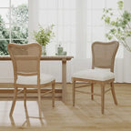 Chaises de salle à manger en bois d'hévéa de style fermier avec dossier en rotin (deux chaises par ensemble).