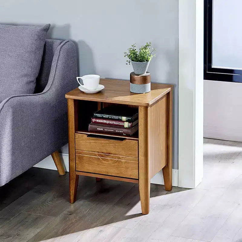MUSEHOMEINC Table de chevet classique à 1 tiroir en bois pour chambre à coucher, table d'appoint pour salon avec armoire ouverte et pieds coniques, brun miel