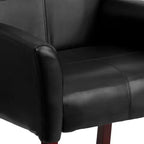 Fauteuil de réception de direction Emma et Oliver en cuir avec pieds en acajou