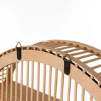 Étagère décorative ronde en rotin Vintiquewise à 2 niveaux pour la salle à manger, le salon ou le bureau.