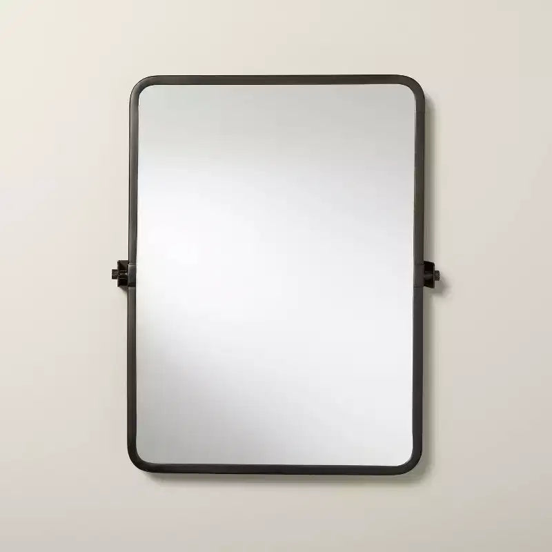 Miroir pivotant rectangulaire de salle de bain 22x30 - Hearth & Hand avec Magnolia