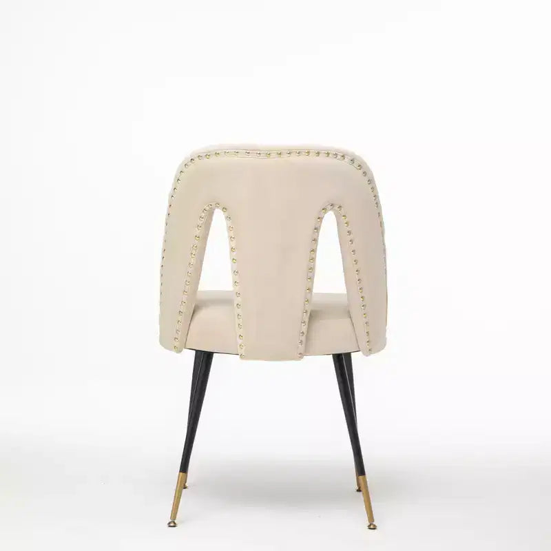 Lot de 2 Chaises de Salle à Manger Modernes Rembourrées en Velours avec Clous Décoratifs et Pieds en Métal Noir à Bout Doré-ModernLuxe