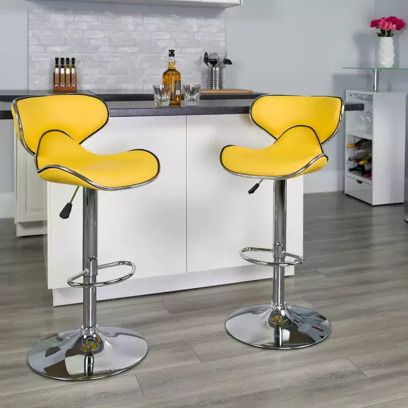 Lot de 2 tabourets de bar contemporains confortables Emma et Oliver avec dossier mi-haut en vinyle, réglables en hauteur avec piètement chromé