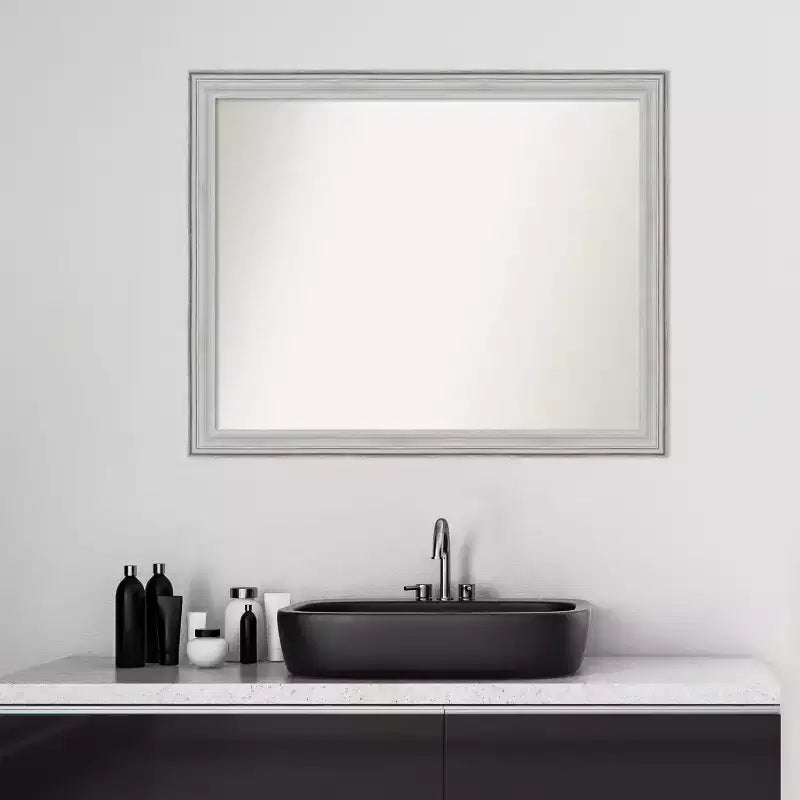 Miroir mural de salle de bain Amanti Art Bel Volto en bois argenté non biseauté
