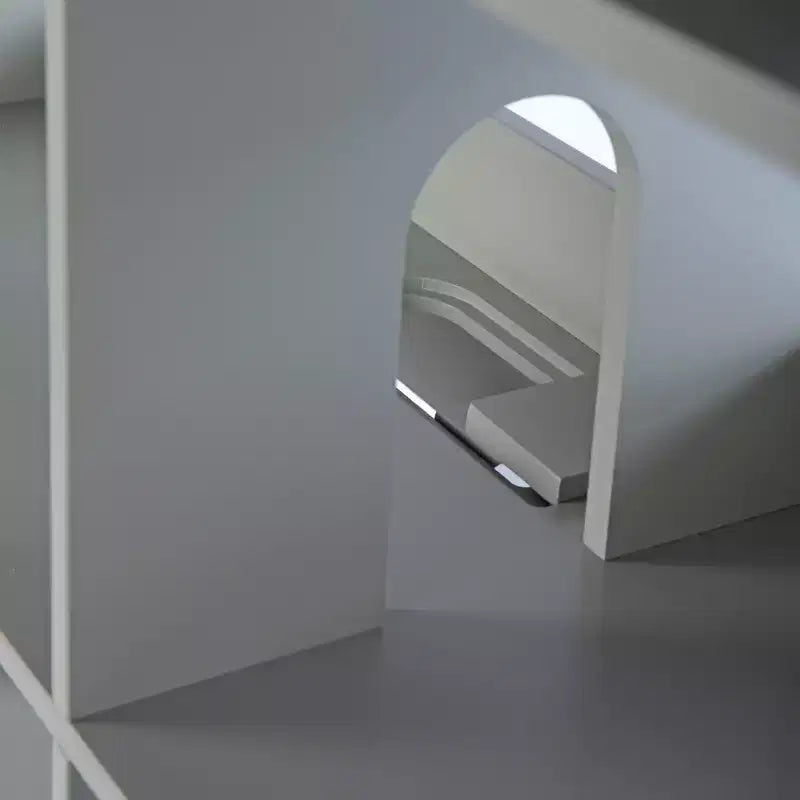 Étagère-bibliothèque de luxe pour maison de poupées Martha Stewart Kids : Bibliothèque et organisateur de jouets en bois pour chambre d'enfant avec bacs de rangement