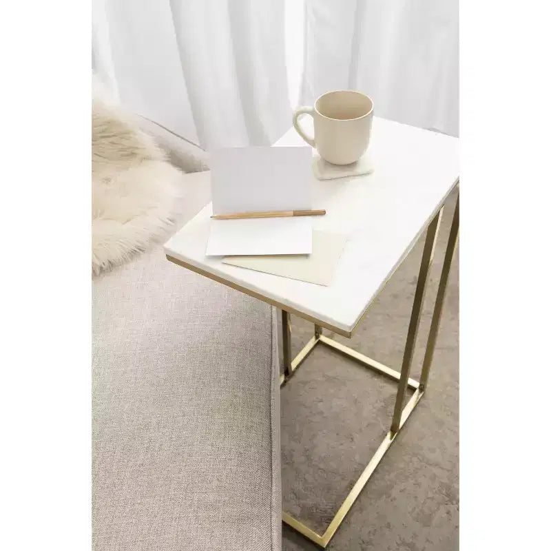 Kate and Laurel - Table d'appoint Lockhardt