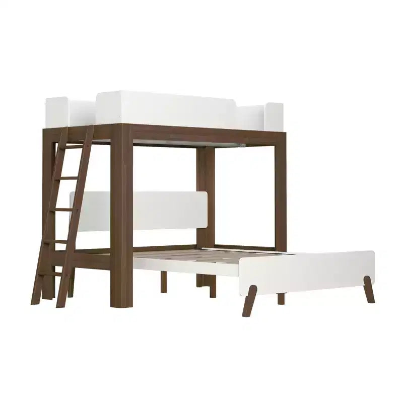 Lit superposé en L Max & Lily, style mi-siècle, deux places au-dessus d'un grand lit, en bois massif