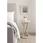 Table d'appoint moderne en bois Aja Kate et Laurel