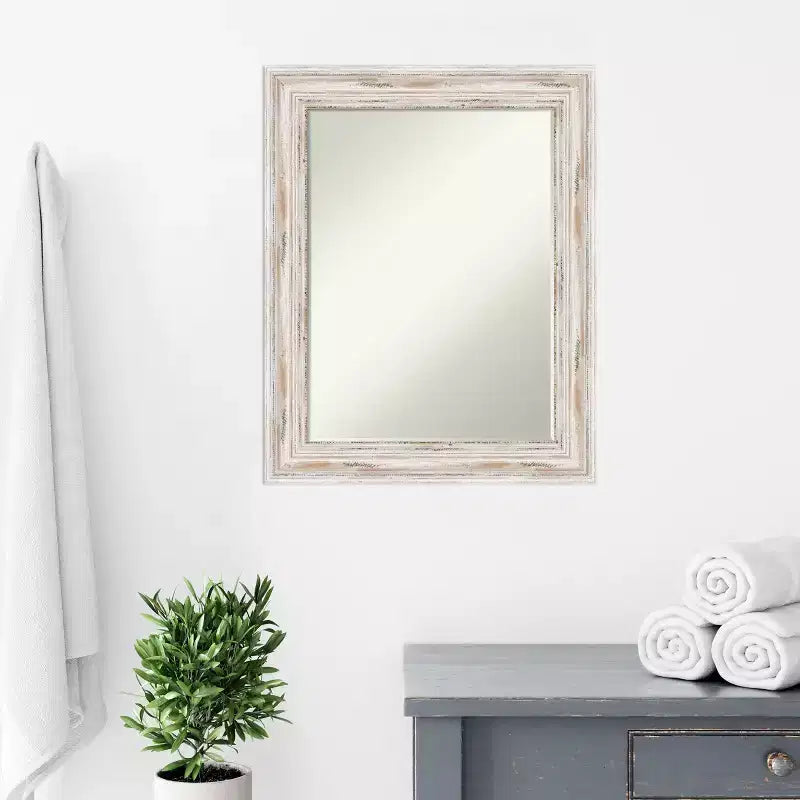 Miroir mural de salle de bain Amanti Art Alexandria Petite avec cadre en bois biseauté