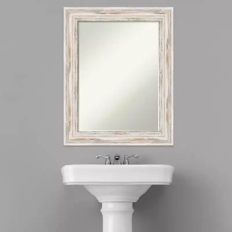 Miroir mural de salle de bain Amanti Art Alexandria Petite avec cadre en bois biseauté