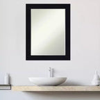 Miroir mural de salle de bain en bois biseauté Shiplap Petite par Amanti Art