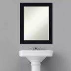 Miroir mural de salle de bain en bois biseauté Shiplap Petite par Amanti Art
