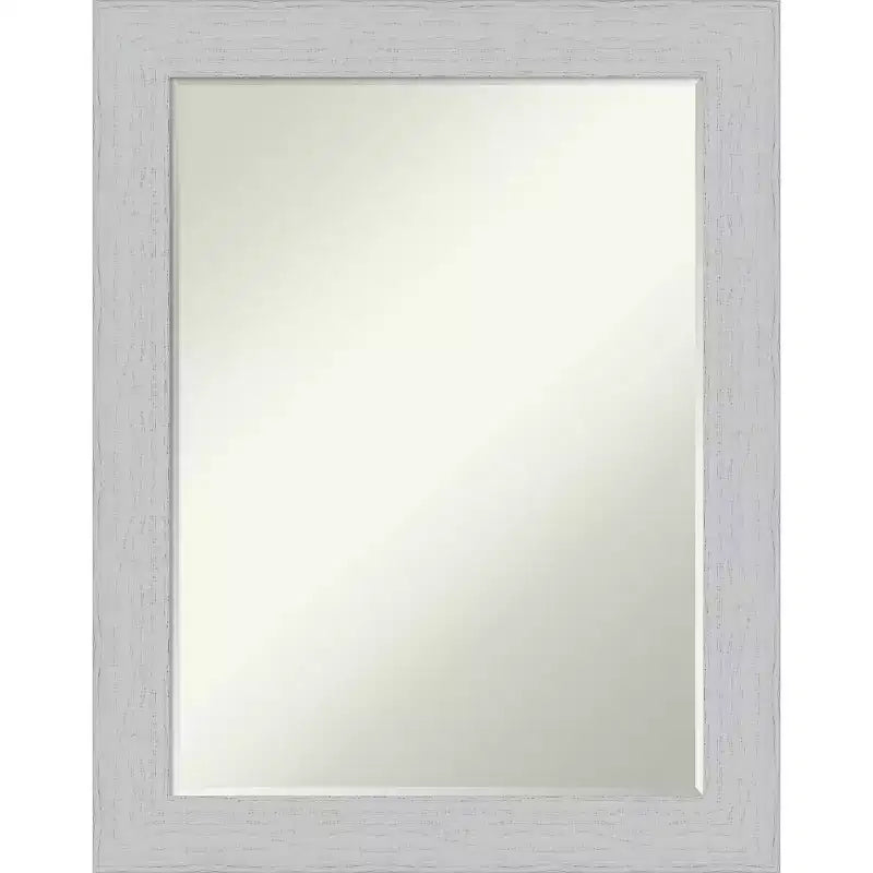 Miroir mural de salle de bain en bois biseauté Shiplap Petite par Amanti Art