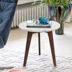 La table d'appoint ronde en marbre blanc de Carrare italien Cherie 15 de la collection Bianco