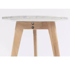 La table d'appoint ronde en marbre blanc de Carrare italien Cherie 15 de la collection Bianco