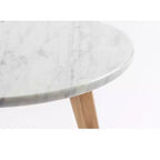La table d'appoint ronde en marbre blanc de Carrare italien Cherie 15 de la collection Bianco