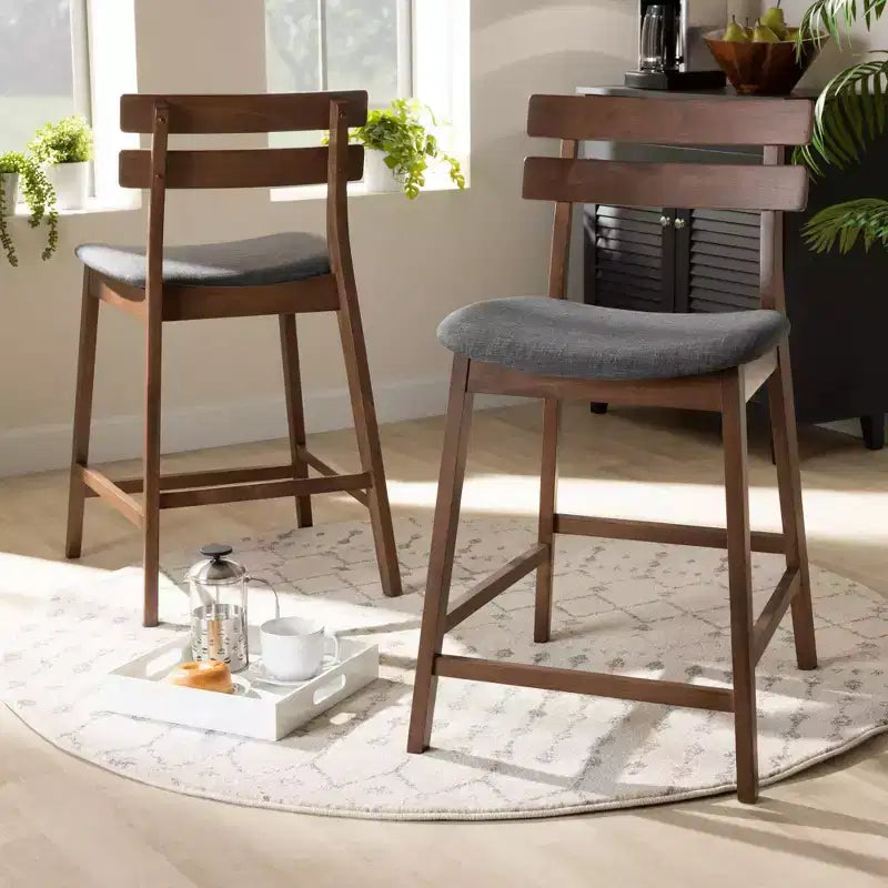 Lot de 2 tabourets de bar à hauteur de comptoir en bois Larine - Baxton Studio