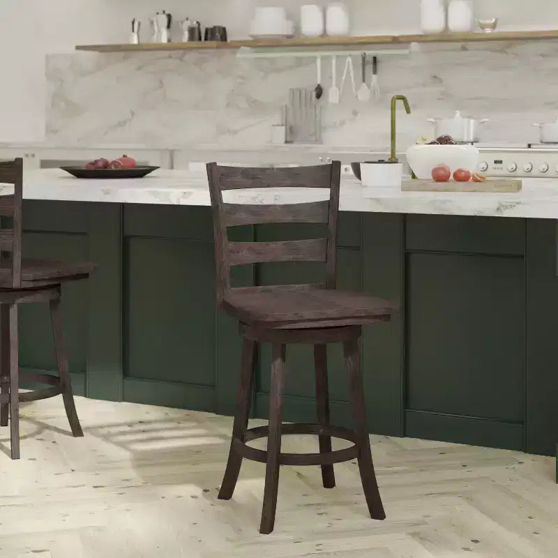 Tabouret de comptoir classique Emma et Oliver Ladderback avec siège en bois