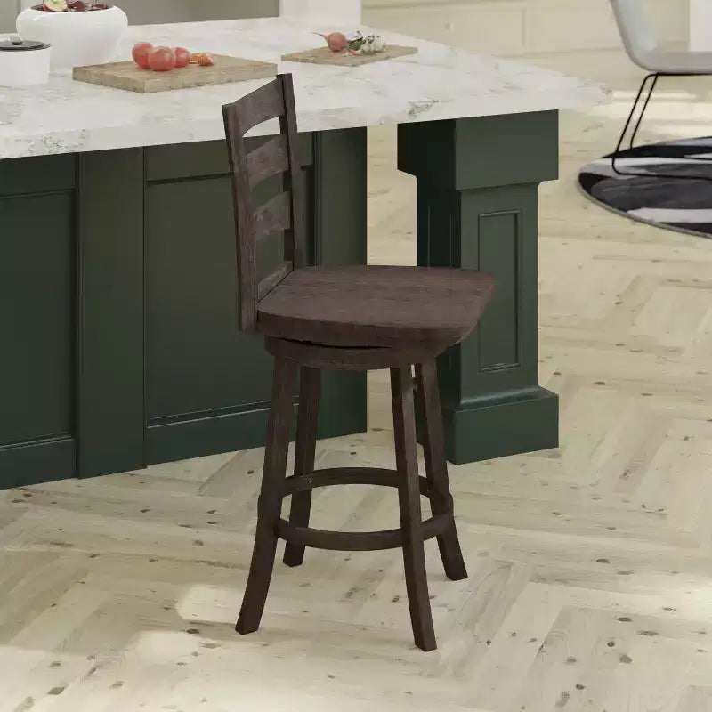 Tabouret de comptoir classique Emma et Oliver Ladderback avec siège en bois