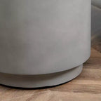 HOMCOM Table d'appoint légère avec finition béton, Table d'appoint ronde avec 4 pieds réglables pour l'intérieur et l'extérieur