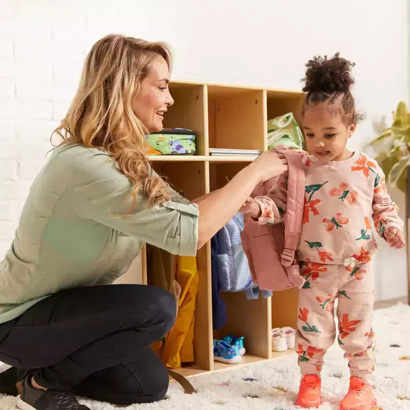 Vestiaire pour tout-petits ECR4Kids Streamline à 3 sections avec rangements, Meuble pour enfants