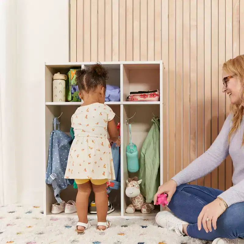 Vestiaire pour tout-petits ECR4Kids Streamline à 3 sections avec rangements, Meuble pour enfants