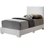 Lit jumeau capitonné Aaron de Passion Furniture