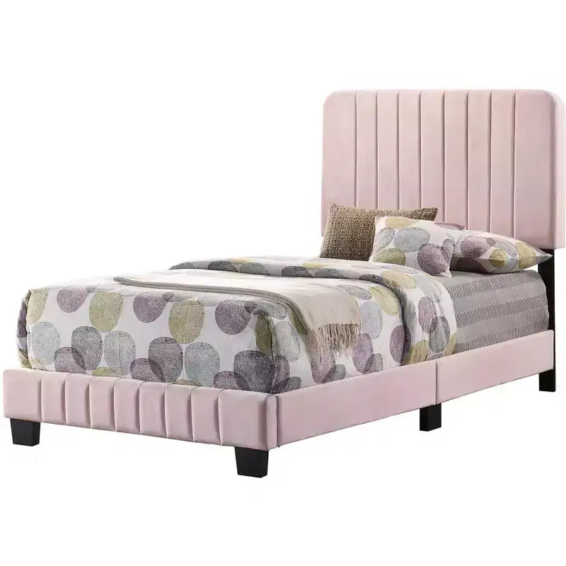 Lit double capitonné Lodi Velvet UpholsteChannel par Passion Furniture