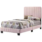 Lit double capitonné Lodi Velvet UpholsteChannel par Passion Furniture