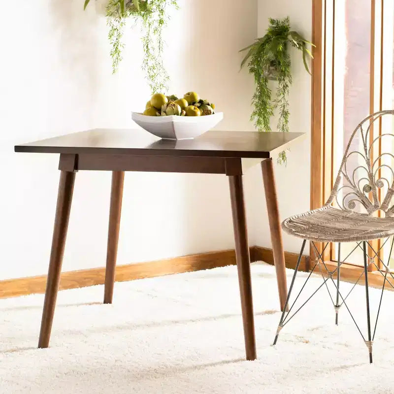 Table à manger carrée Simone - DTB9200 - Safavieh