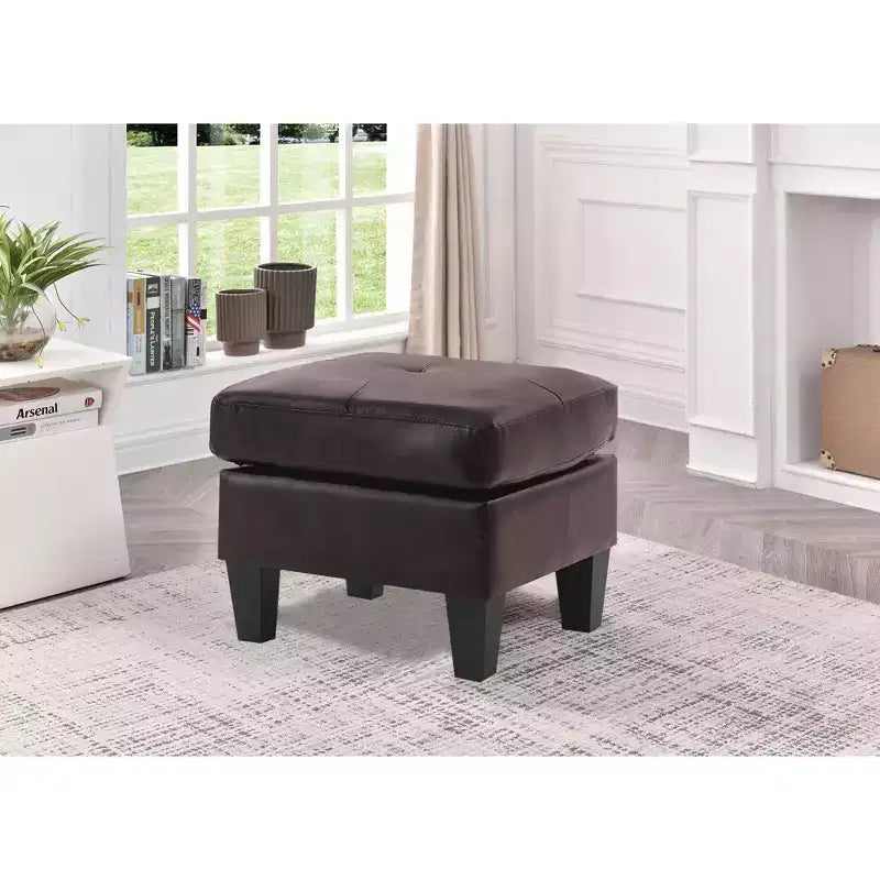 Passion Furniture Newbury Pouf rembourré en similicuir
