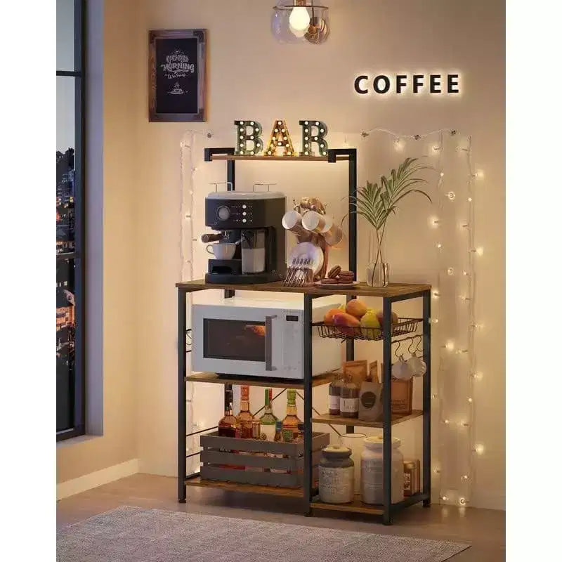 VASAGLE Étagère de Cuisine, Meuble de Rangement, Support Micro-Ondes, avec Panier en Fil, 6 Crochets, pour Épices, Casseroles et Poêles