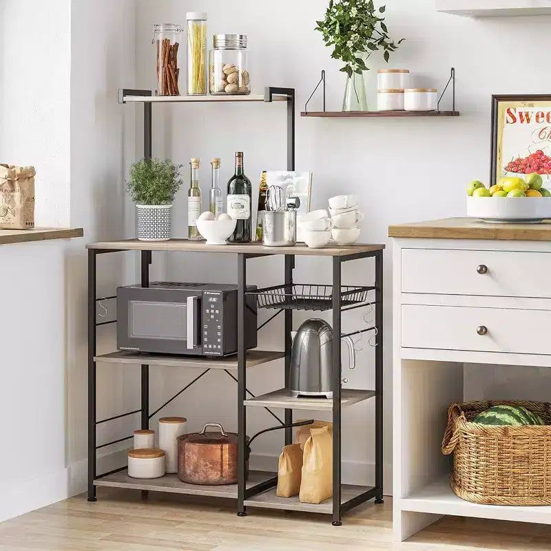 VASAGLE Étagère de Cuisine, Meuble de Rangement, Support Micro-Ondes, avec Panier en Fil, 6 Crochets, pour Épices, Casseroles et Poêles