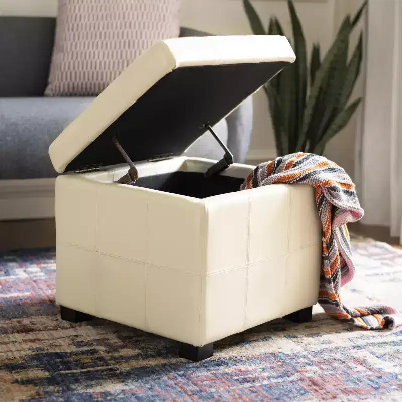 Repose-pieds de rangement capitonné Maiden Square - HUD8231 - Safavieh Couture