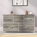 Commode de rangement à 5 tiroirs Emma et Oliver avec cadre en fonte, plateau en bois et tiroirs en tissu à ouverture facile avec poignées en bois