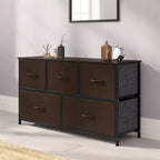 Commode de rangement à 5 tiroirs Emma et Oliver avec cadre en fonte, plateau en bois et tiroirs en tissu à ouverture facile avec poignées en bois
