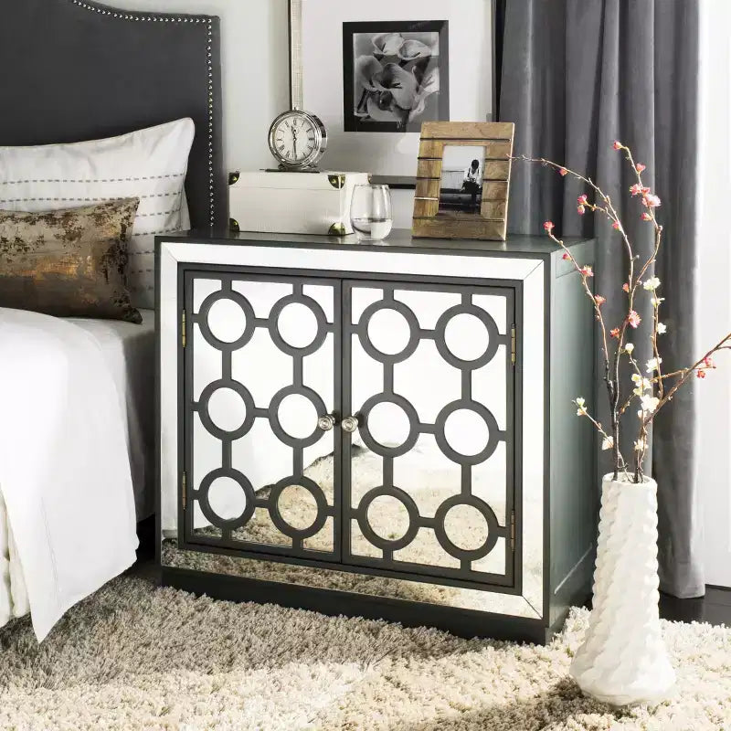Commode Kaia à 2 portes - CHS6404 - Safavieh