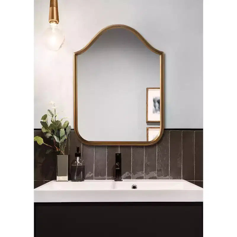 Miroir arche en métal Kate and Laurel Fellows, 18x24, doré