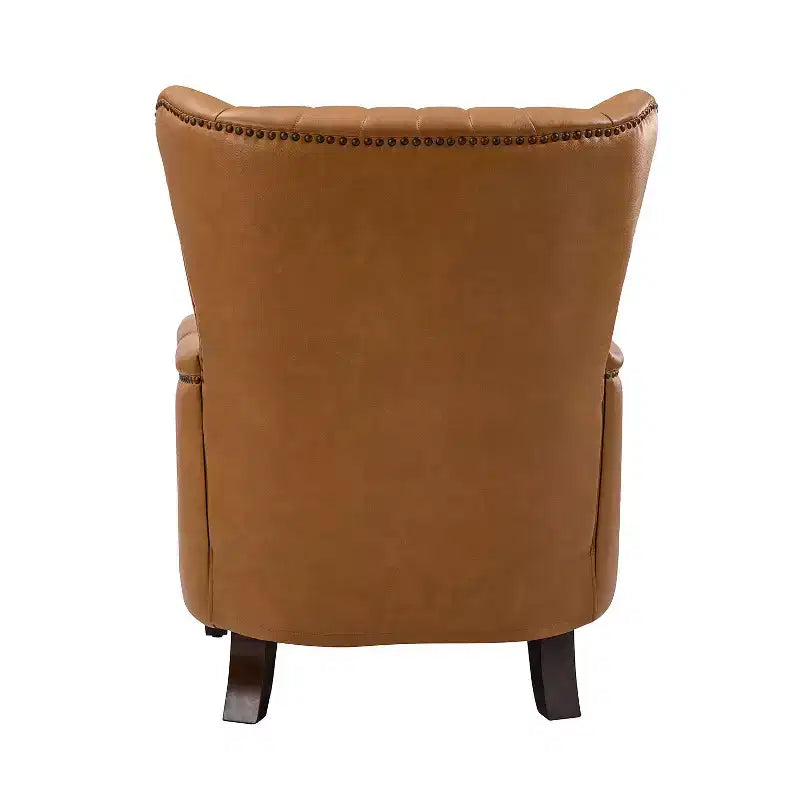 Fauteuil en cuir véritable Valerius avec garniture cloutée et pieds en bois massif | HULALA HOME